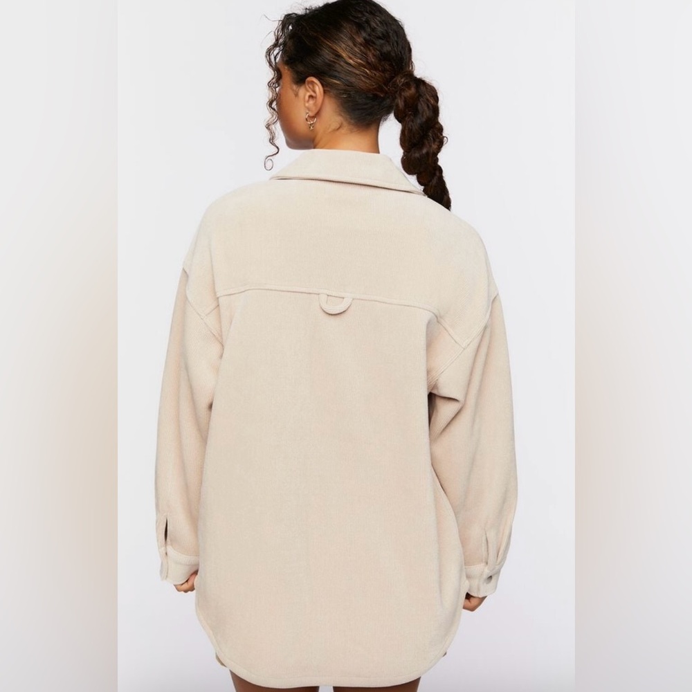 Forever 21 Women's Corduroy Butt on-Front Shacket in Beige Size XSmall - Picture 9 of 11